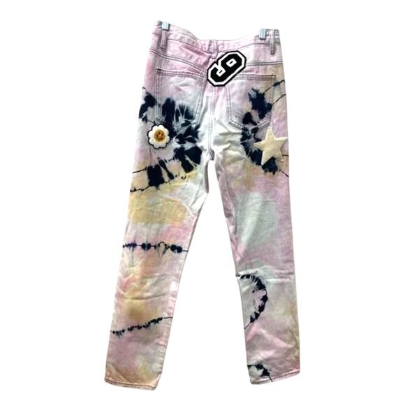Poster Girl x DollsKill Twisted Rhythm Patched Tie Dye Jeans Sz Small NWOT - Picture 1 of 11